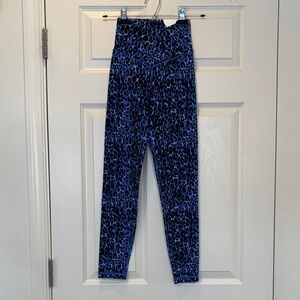 Aerie Offline Women’s Real Me 7/8 Legging Blue Cheetah Size Small NWT!